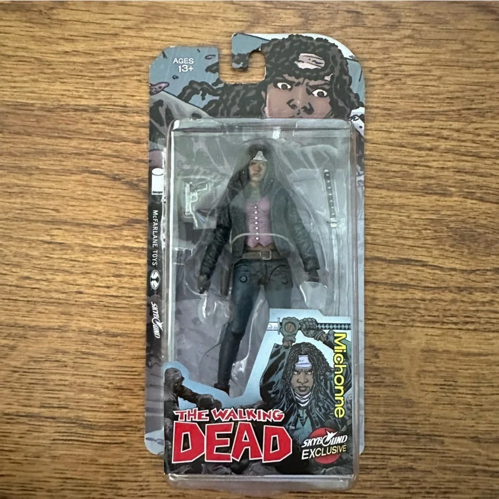 The Walking Dead Michonne plastic action Figurine & Accessories Fan Show Zombie